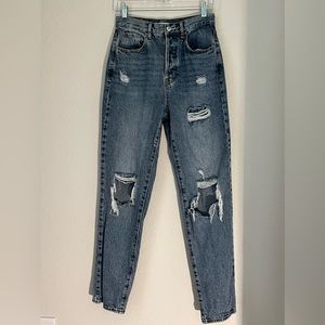 distressed Dad Jeans size 26